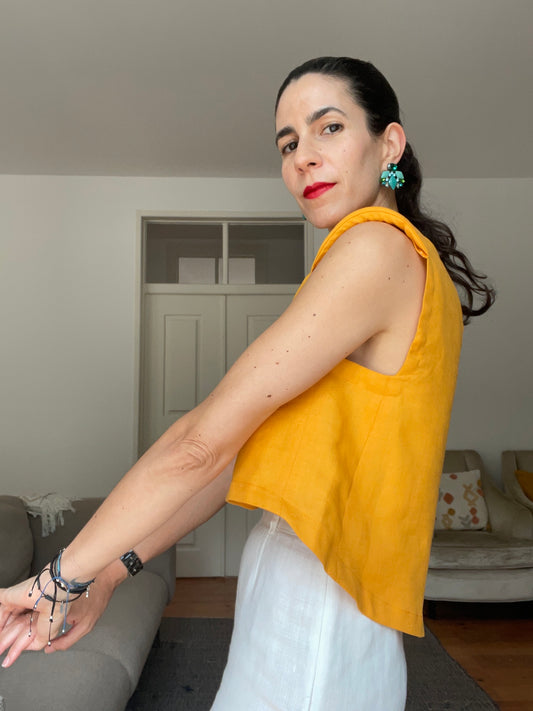 the Vienna top in Tangerine linen