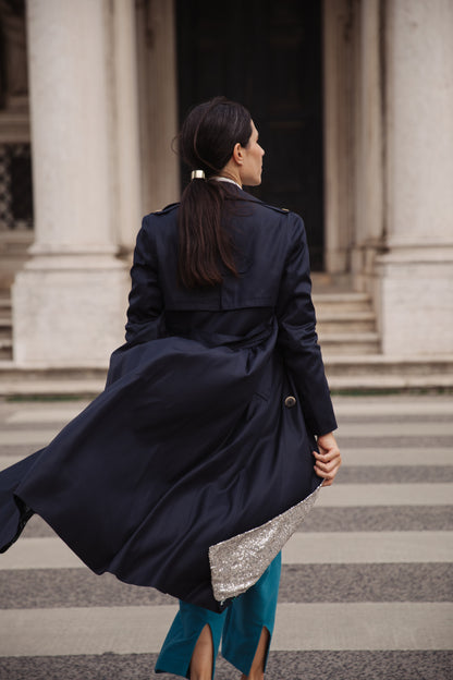 a gabardine Copenhagen em azul marinho